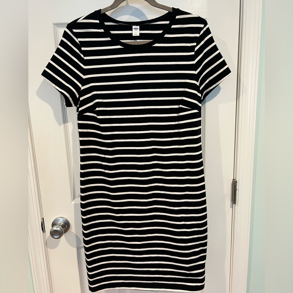 Old Navy Black & White Dress